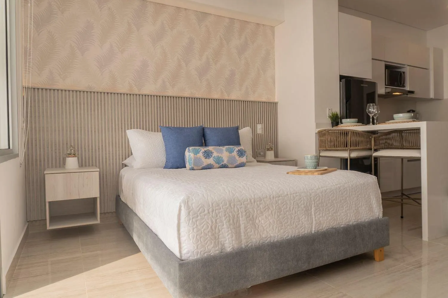 Cb1315 Preciosa Familiar Suite Vista Al Mar Crespo Cartagena