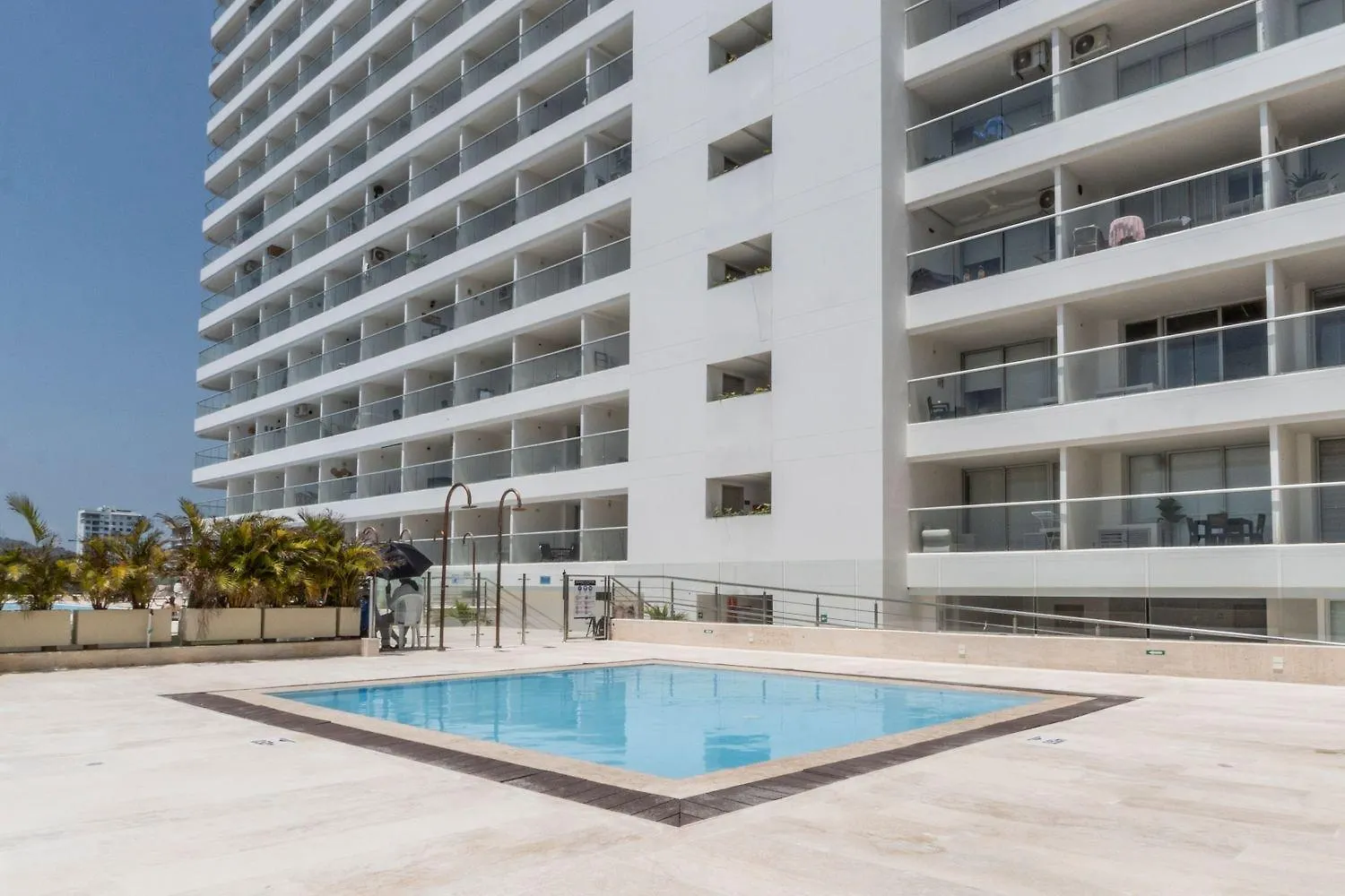 Cb1315 Preciosa Familiar Suite Vista Al Mar Crespo Cartagena 0*,  Colombia